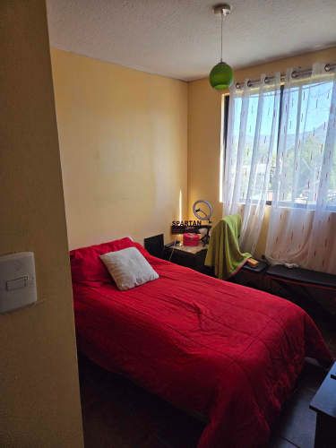 Departamento Con Estacionamiento Excelente Ubicación en Las Condes