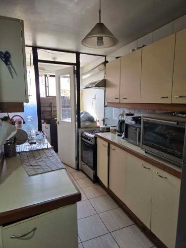 Departamento Con Estacionamiento Excelente Ubicación en Las Condes