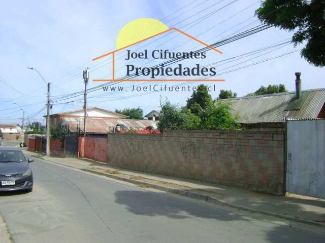 Tres terrenos contiguos, a una cuadra de calle Maturana Cod-2394
