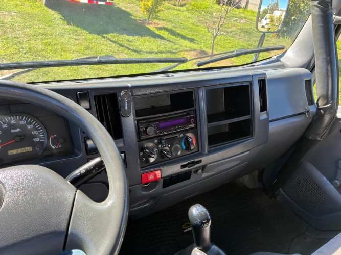 camion chevrolet NKR 512