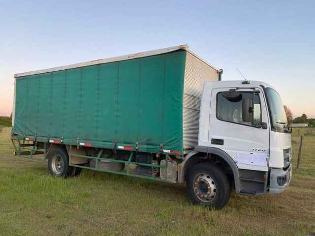 Camión usado Mercedes-Benz