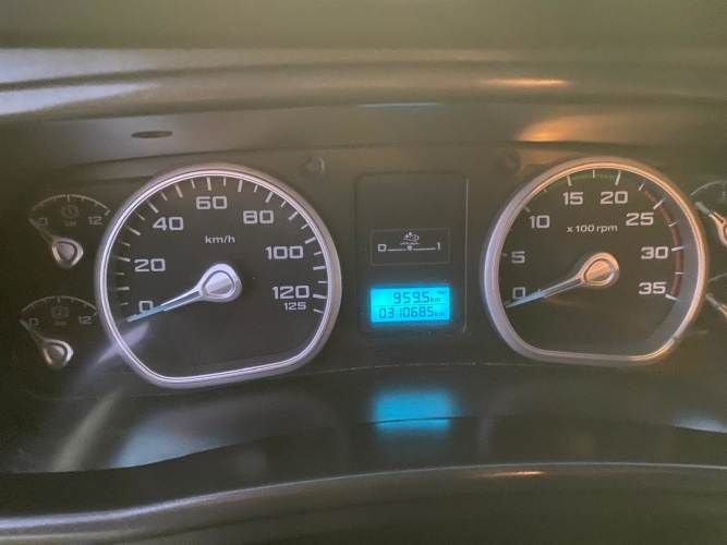 Camión Ford Cargo 1119 año 2017