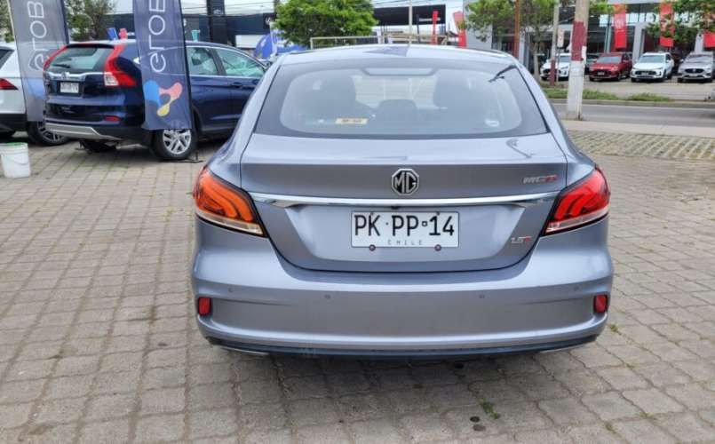 MG-6 1.5T MT DLX AÑO 2021