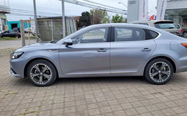 MG-6 1.5T MT DLX AÑO 2021