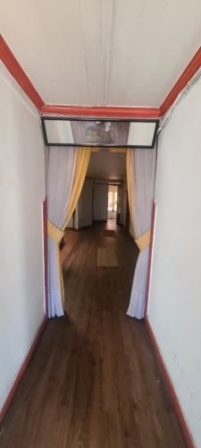 PROPIEDAD CON 12 DORMITORIOS Y 5 BAÑOS EN SANTIAGO