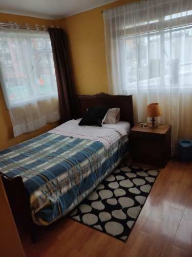 Pieza Amoblada Central