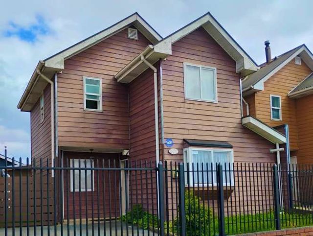 Se vende linda casa en Jardin Austral, Puerto Montt.
