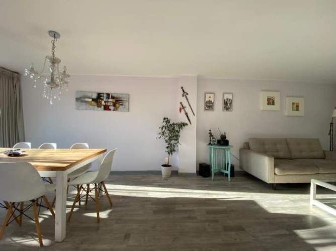 Casa A PASOS DE LA RADIAL