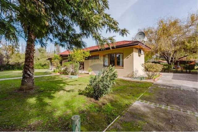 Hermosa parcela en batuco