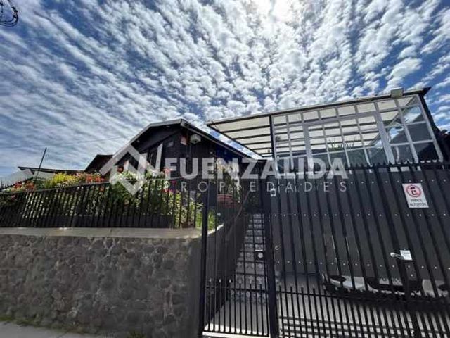 CASA Gabriela Mistral con Milton Rossel