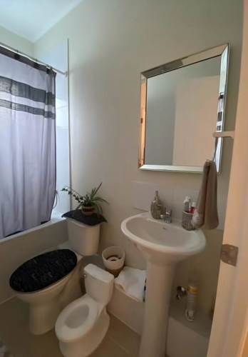 EN VENTA PRECIOSA CASA EN CONDOMINIO ALTO PINARES II