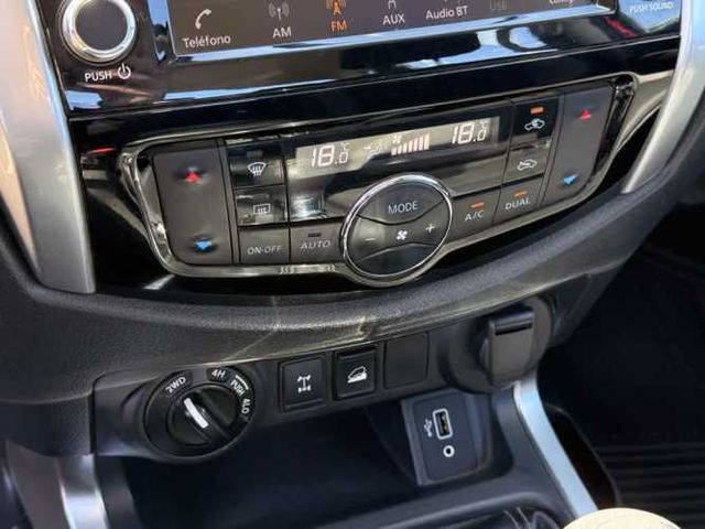 NISSAN NAVARA 2022