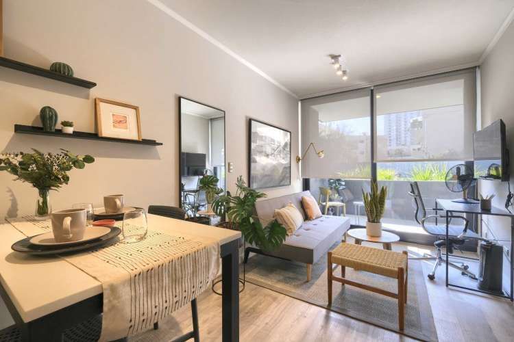 Semiamoblado (125165)