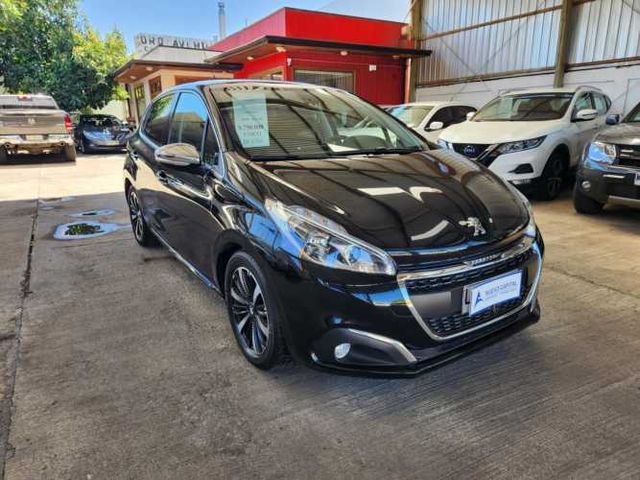 PEUGEOT 208 DIESEL ALLURE UNICO DUEÑO, RECIBO VEHÍCULO
