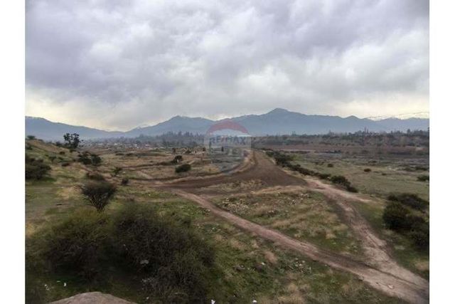 Terreno de grandes dimensiones para proyectos