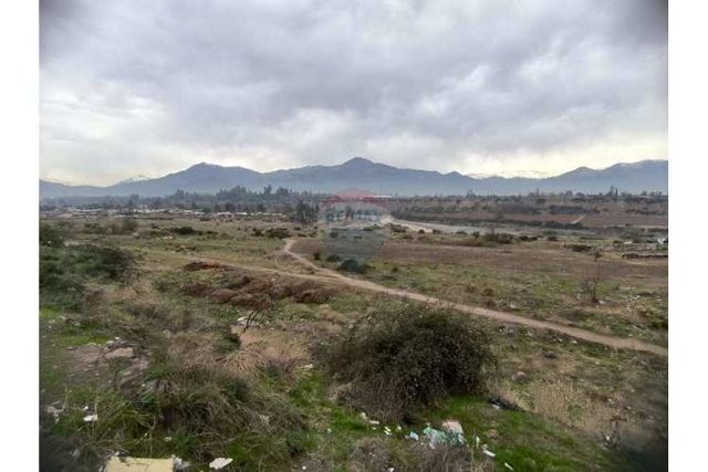 Terreno de grandes dimensiones para proyectos