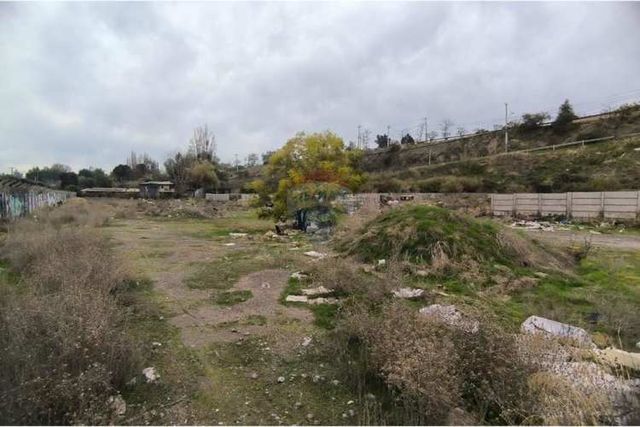 Arriendo para desarrollo industrial o comercial