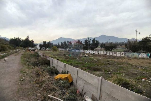 Arriendo para desarrollo industrial o comercial