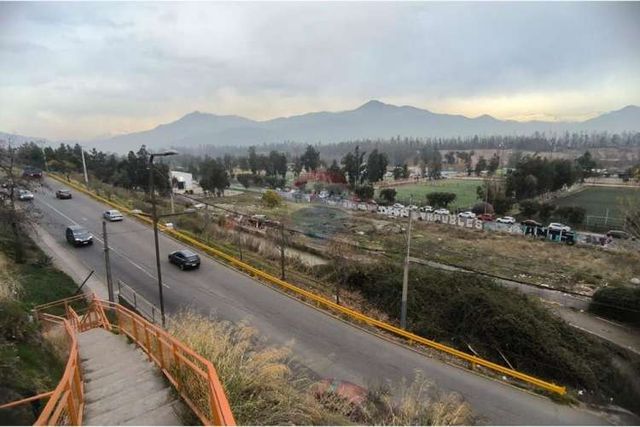 Arriendo para desarrollo industrial o comercial