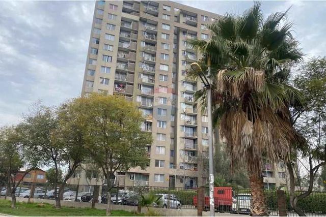 Depto con vista panorámica en est. central!