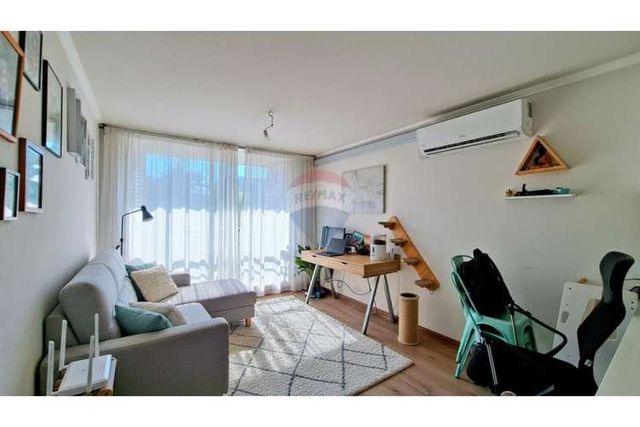 Arriendo departamento en condominio