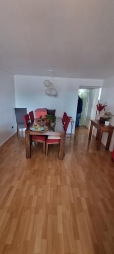 Departamento en venta frente a Plaza Ñuñoa, 3D2B+Bod y 3 Estac.