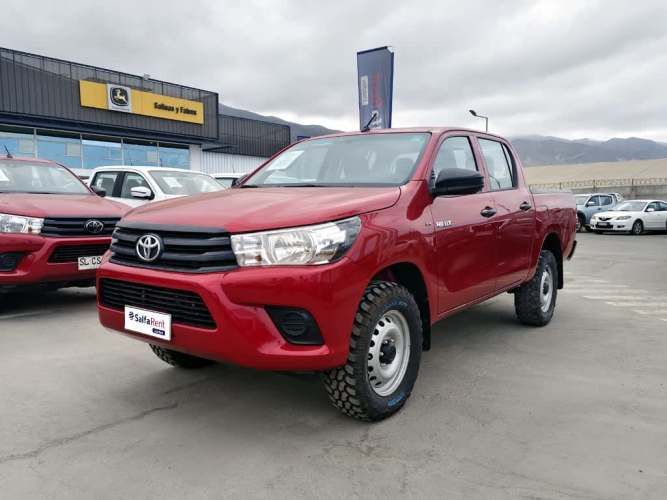 TOYOTA HILUX 2023