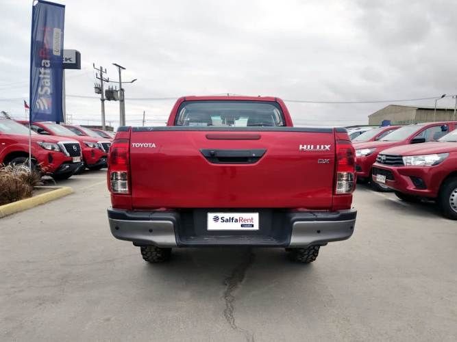 TOYOTA HILUX 2023