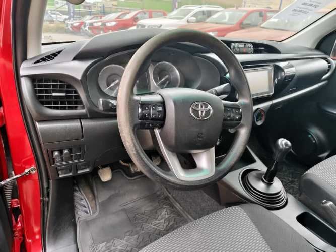 TOYOTA HILUX 2023