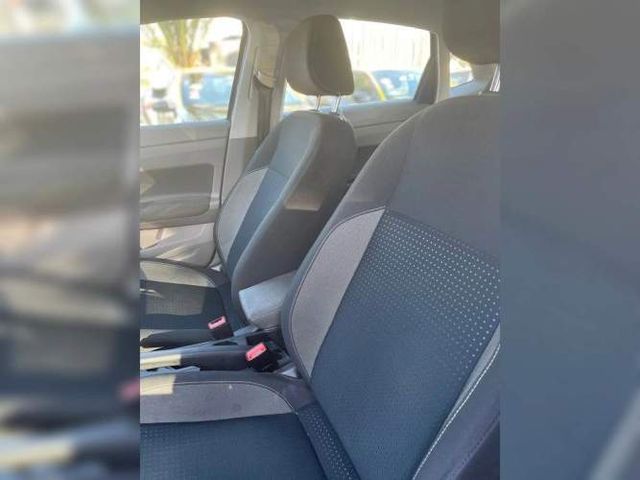 VOLKSWAGEN POLO 2021