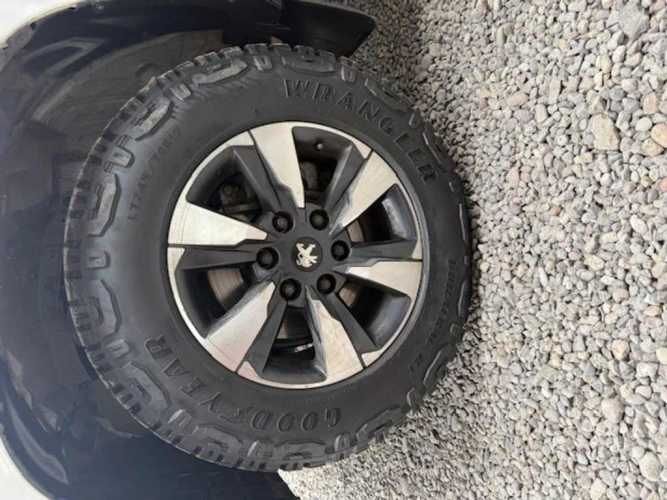 PEUGEOT LANDTREK 2023