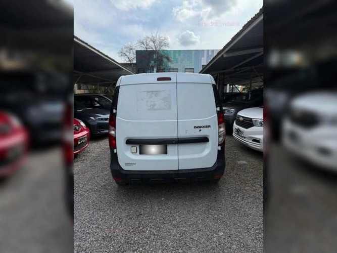 RENAULT DOKKER 2022