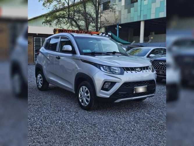 MAHINDRA KUV100 2019