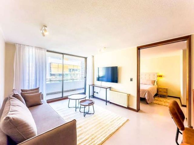 Amoblado y Equipado 1 Dor. 1 Bñ. Lavadora y Est. en Barrio El Golf