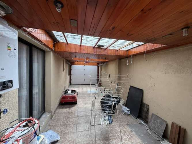 ESPECTACULAR CASA 2 PISOS PISCINA GARAGE METRO DEPARTAMENTAL