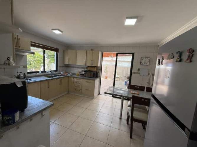 ESPECTACULAR CASA 2 PISOS PISCINA GARAGE METRO DEPARTAMENTAL