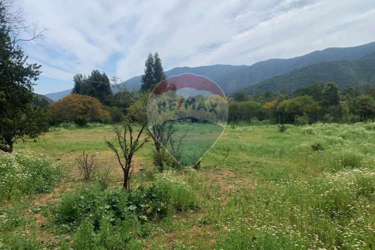 Parcela de 1 ha en olmué con vista a la campana