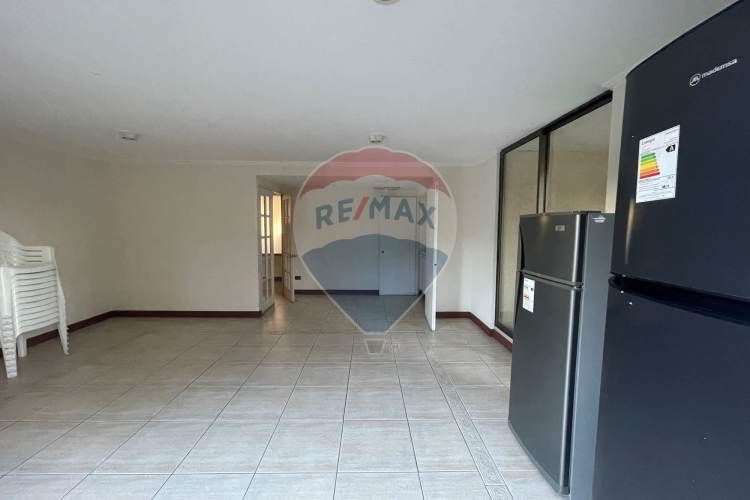 Dp. con excelente vista y áreas en providencia