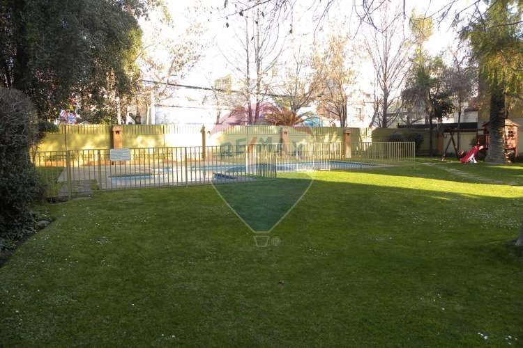 Dp. con excelente vista y áreas en providencia