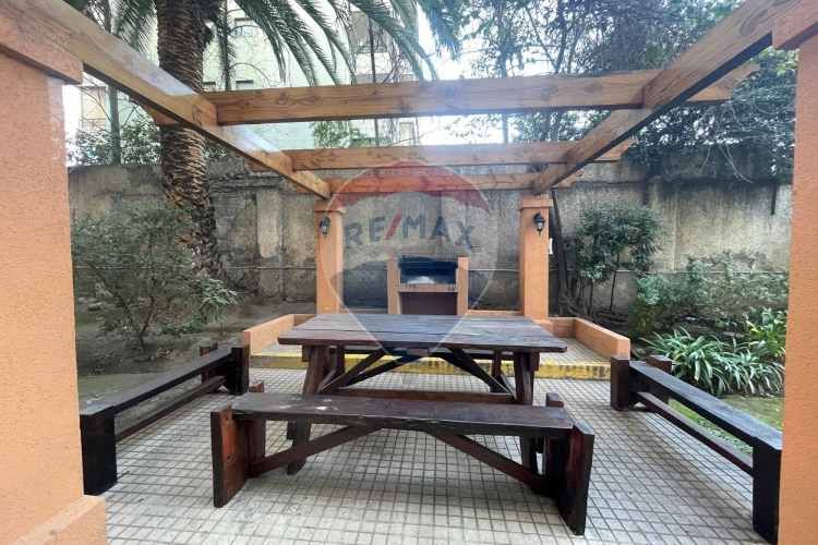 Dp. con excelente vista y áreas en providencia