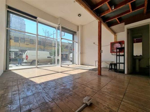 LOCAL COMERCIAL Local Comercial / Arauco con San Diego