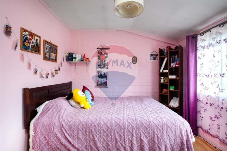 Excelente y espaciosa casa de 9d-3b remodelada