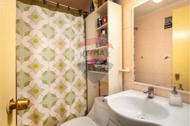 Excelente y espaciosa casa de 9d-3b remodelada