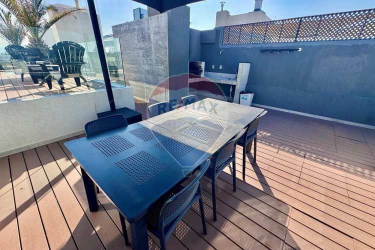 Venta duplex con vista panorámica.