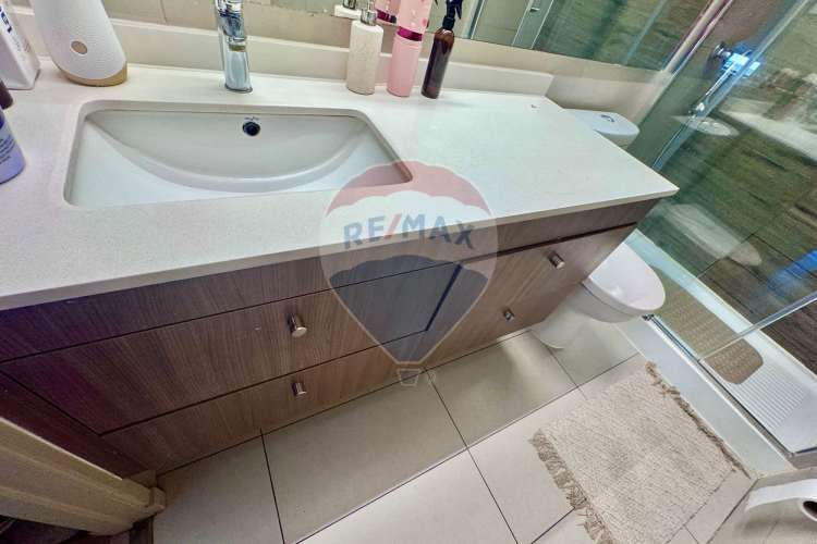 Venta duplex con vista panorámica.