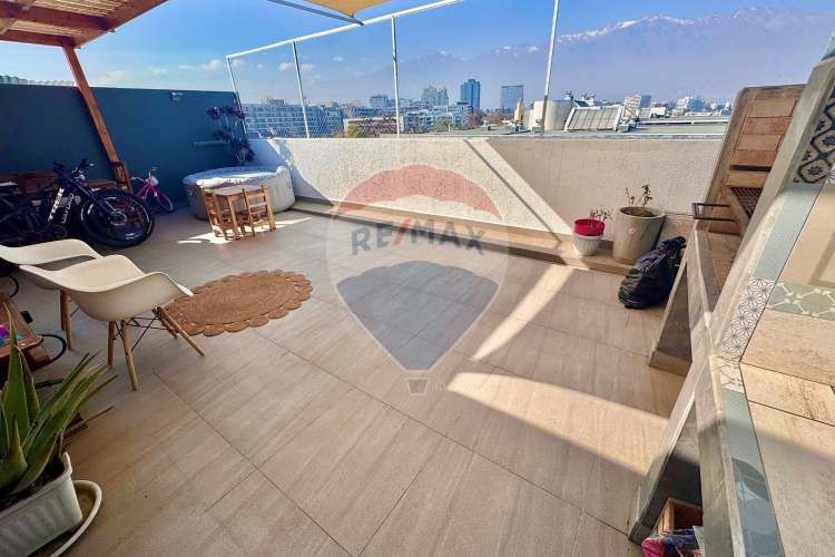 Venta duplex con vista panorámica.