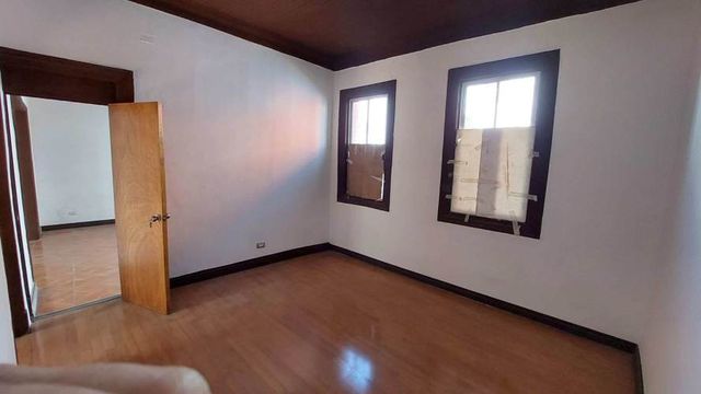 Casa familiar 2D 1B en excelente ubicación, cerca de Parque Los Reyes