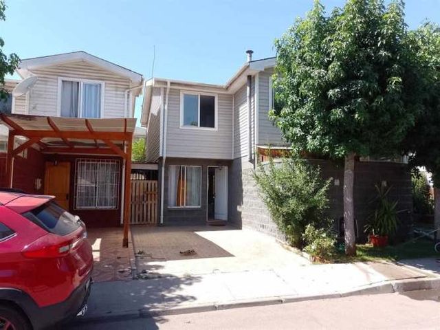 Casa En Venta Av Mexico 3 Dormitorios, 3 Baños, Puente Alto