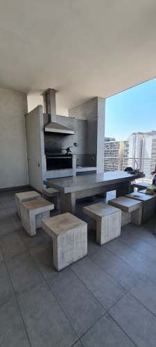 Coipue - Macul Amplio y renovado  departamento 2 dormitorios con estacionamiento y bodega