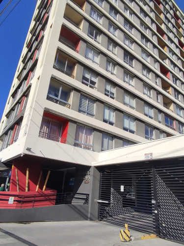 Departamentos semi-nuevos en Edificio Parque Laguna, Concepción.